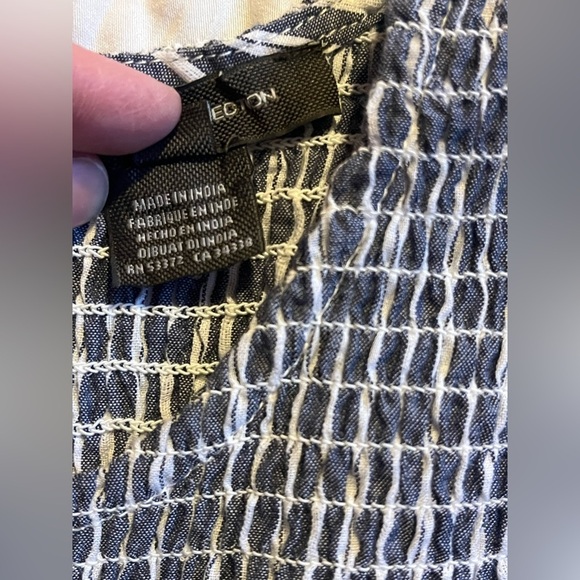 French Connection Stylish Blue and White Striped Women’s Dress Size 0 - Picture 8 of 15